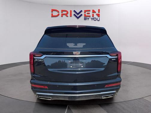 2023 Cadillac XT6 Premium Luxury FWD