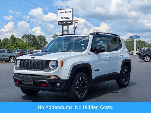 Alpine White Clearcoat 2023 Jeep Renegade Trailhawk