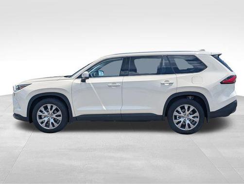 2024 Toyota Grand Highlander Hybrid XLE
