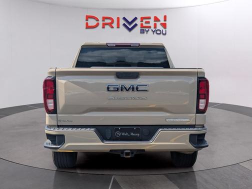 Desert Sand Metallic 2023 GMC Sierra 1500 Elevation