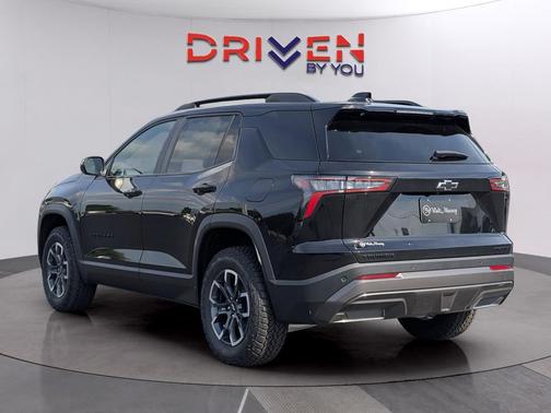 Mosaic Black Metallic 2026 Chevrolet Equinox FWD ACTIV