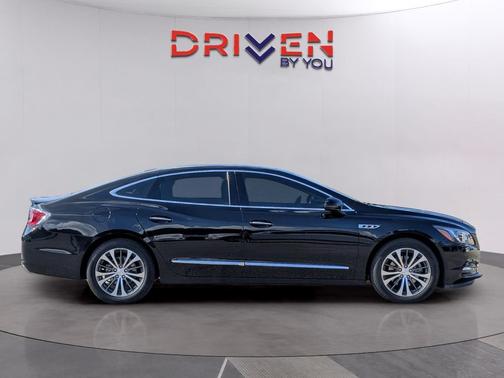 2018 Buick LaCrosse Essence