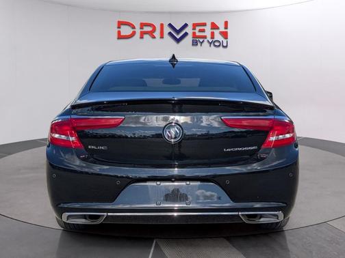 2018 Buick LaCrosse Essence