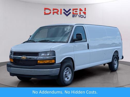 Summit White 2026 Chevrolet Express 2500 LT