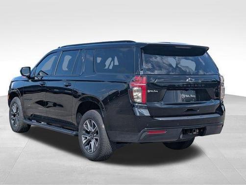 2023 Chevrolet Suburban 4WD Z71