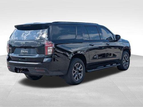 2023 Chevrolet Suburban 4WD Z71