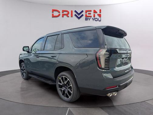 2026 Chevrolet Tahoe 2WD RST