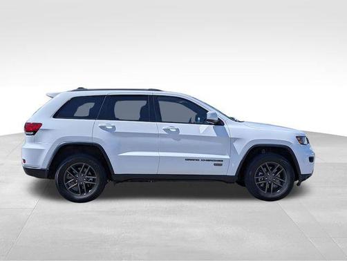 2016 Jeep Grand Cherokee 75th Anniversary