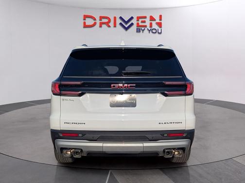 2026 GMC Acadia Elevation FWD
