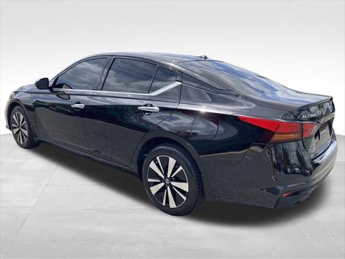 2021 Nissan Altima 2.5 SL