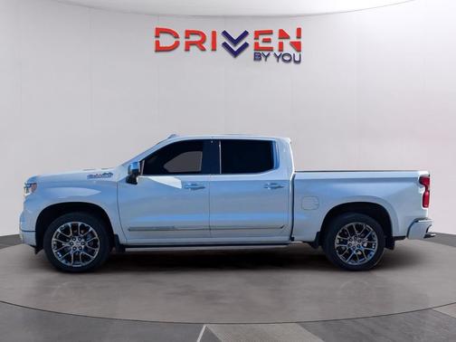 Black 2025 Chevrolet Silverado 1500 High Country