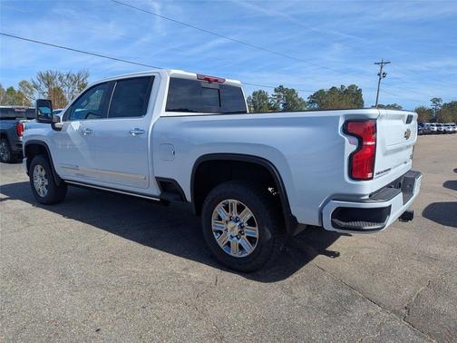 2026 Chevrolet Silverado 2500 High Country