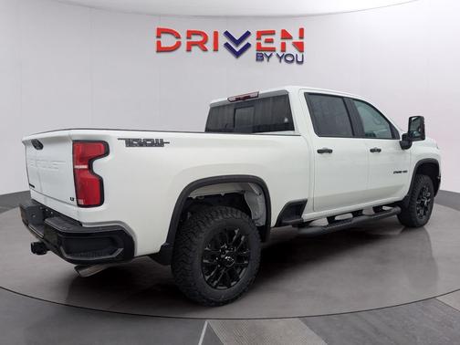 2026 Chevrolet Silverado 2500 LT