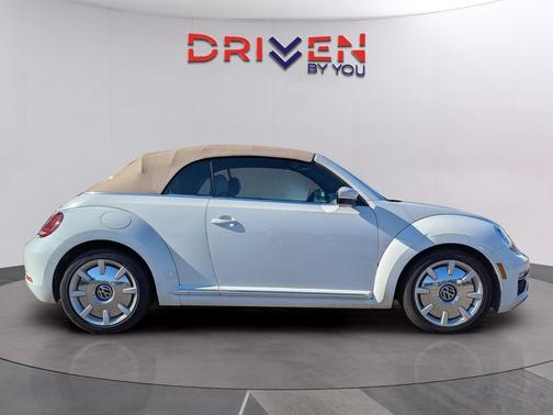 2019 Volkswagen Beetle 2.0T S