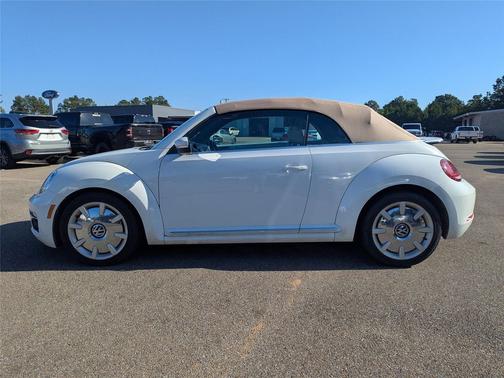 2019 Volkswagen Beetle 2.0T S