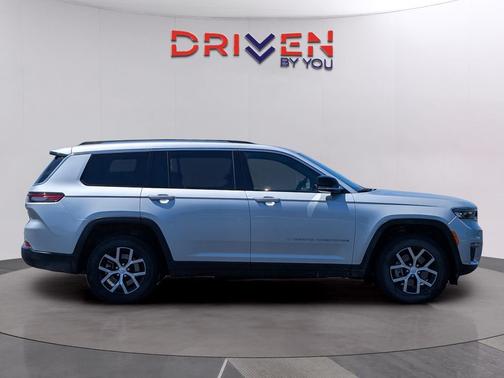 Silver Zynith 2023 Jeep Grand Cherokee L Limited