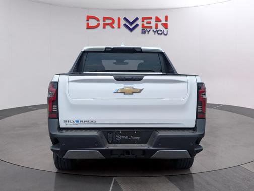 2025 Chevrolet Silverado EV LT