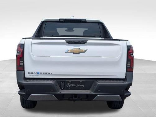 2025 Chevrolet Silverado EV LT