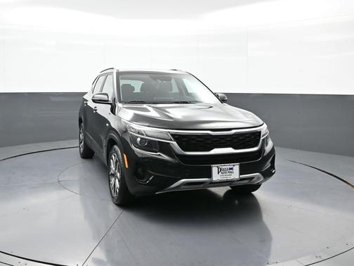2023 Kia Seltos EX