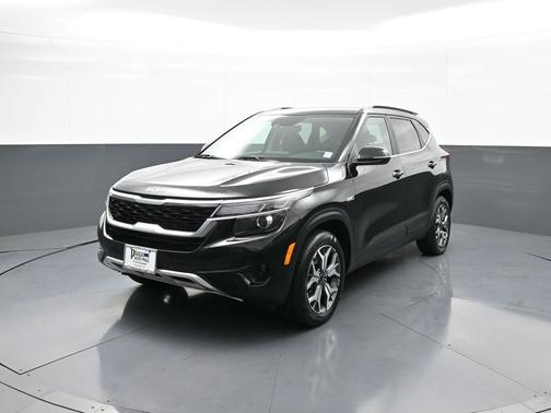 2023 Kia Seltos EX