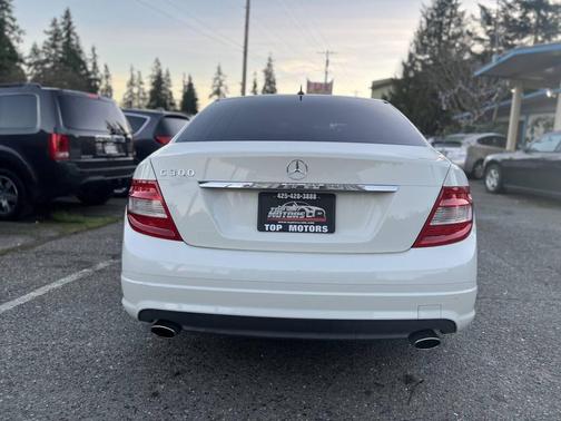 2010 Mercedes-Benz C-Class Sport