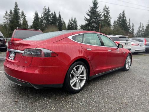 2013 Tesla Model S Base