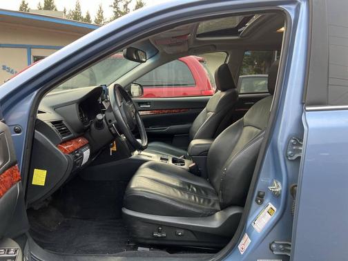 2010 Subaru Outback 2.5 i Limited