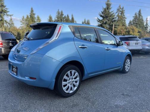 2015 Nissan Leaf S
