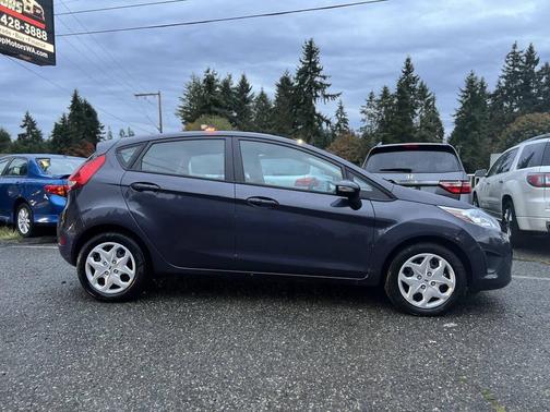 2013 Ford Fiesta SE