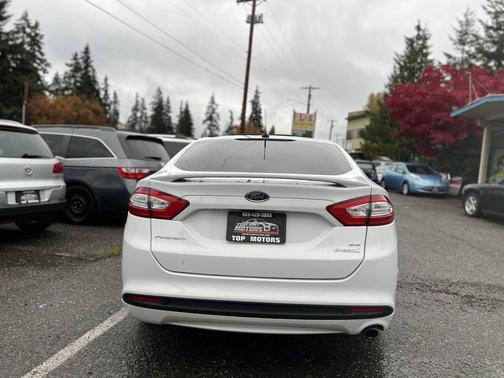 2014 Ford Fusion Hybrid SE