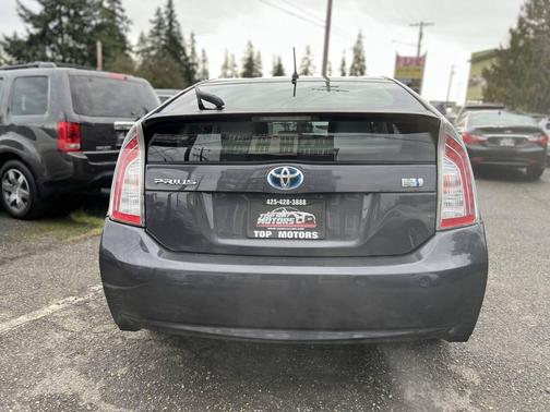 2013 Toyota Prius Three