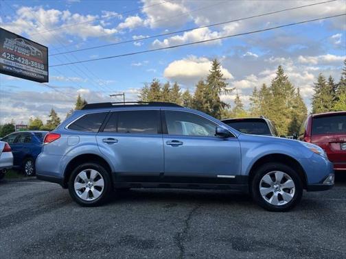 2012 Subaru Outback 2.5i Limited