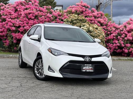 Blizzard Pearl 2019 Toyota Corolla LE ECO
