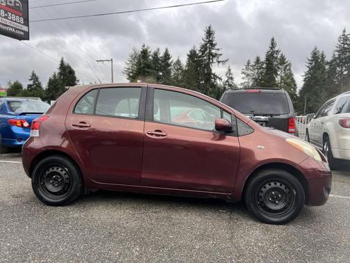 2010 Toyota Yaris Base