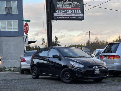 2012 Hyundai Accent GS