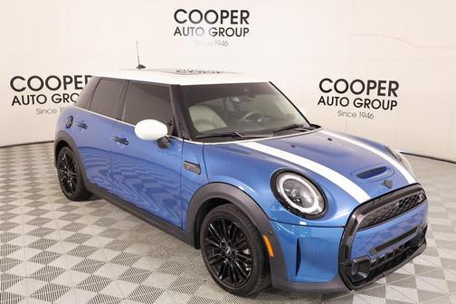 2023 MINI Hardtop Cooper