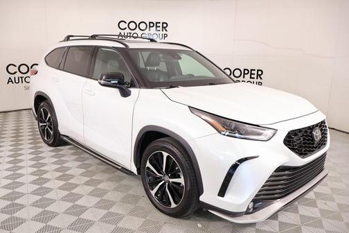 2022 Toyota Highlander XSE