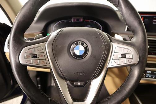 2022 BMW 750 i xDrive