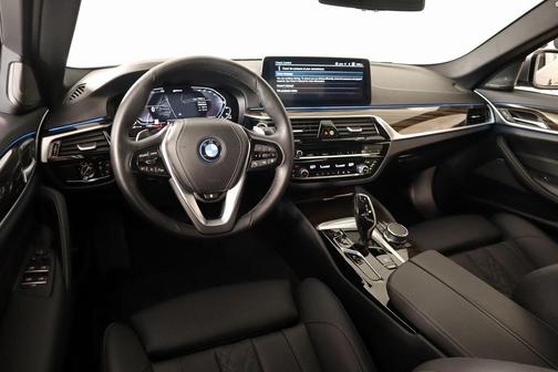 2023 BMW 530e 530e