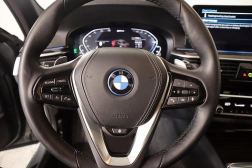 2023 BMW 530e 530e