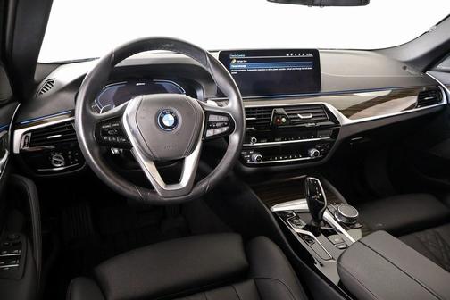 2023 BMW 530e 530e