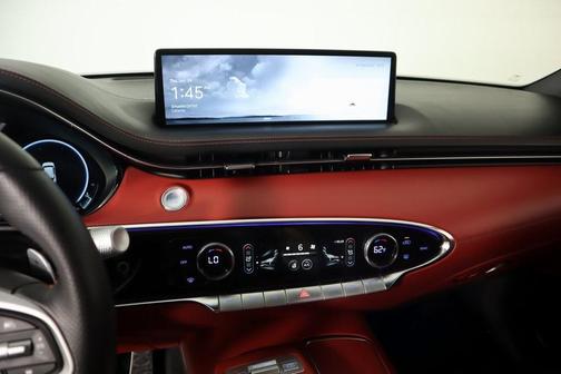 2023 Genesis GV70 2.5T