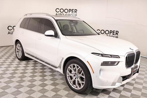 2023 BMW X7 xDrive40i