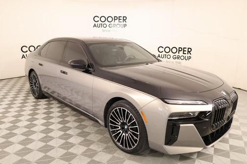2025 BMW 760 760i xDrive