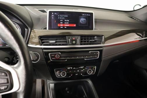 2022 BMW X1 sDrive28i