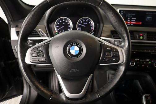2022 BMW X1 sDrive28i