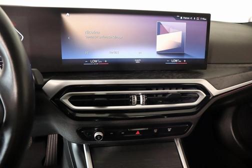 2024 BMW 330 i xDrive