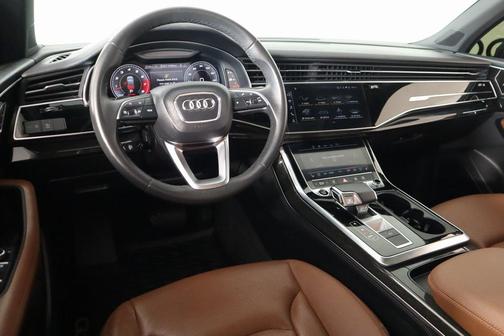 2021 Audi Q7 55 Premium Plus