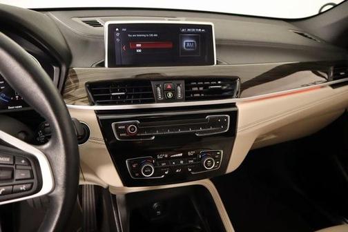 2022 BMW X1 sDrive28i
