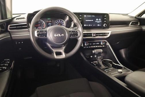2022 Kia K5 LXS